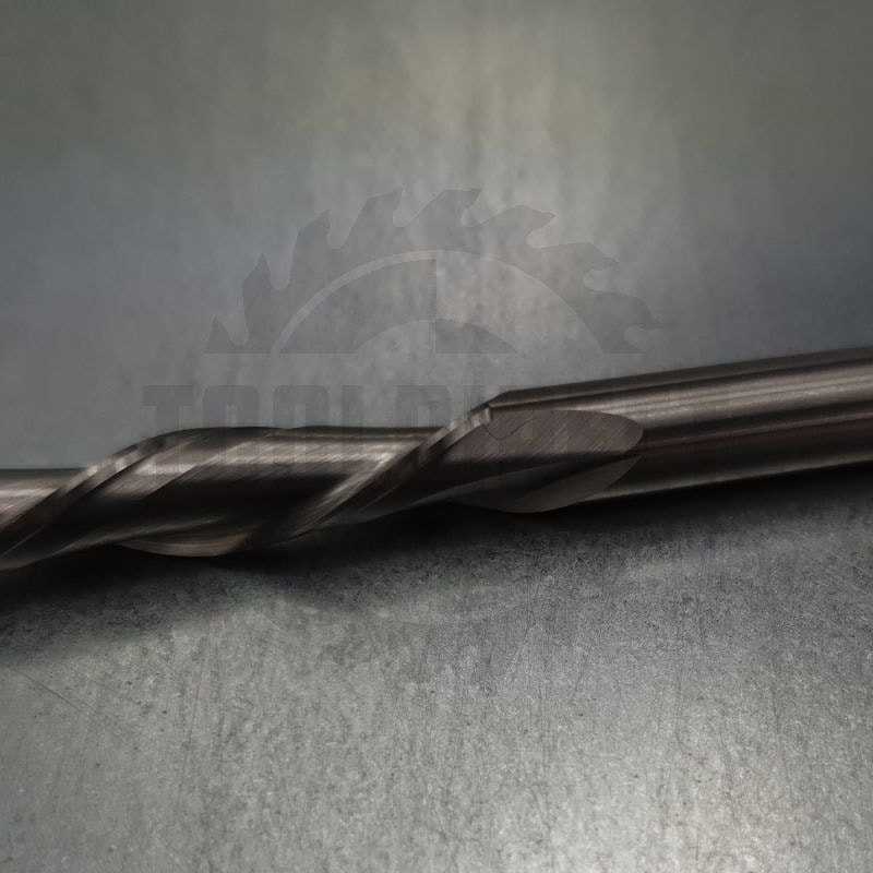 Фреза спиральная для станков ЧПУ двухзаходная Z2 (нижний рез) D=8x42x90 S=8 Rotis   