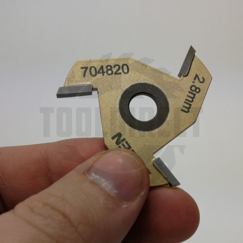 Сменный режущий диск, пазовый (крепление гайкой) Т-образная D=47.6 i=2.8 Z3 HW ARDEN